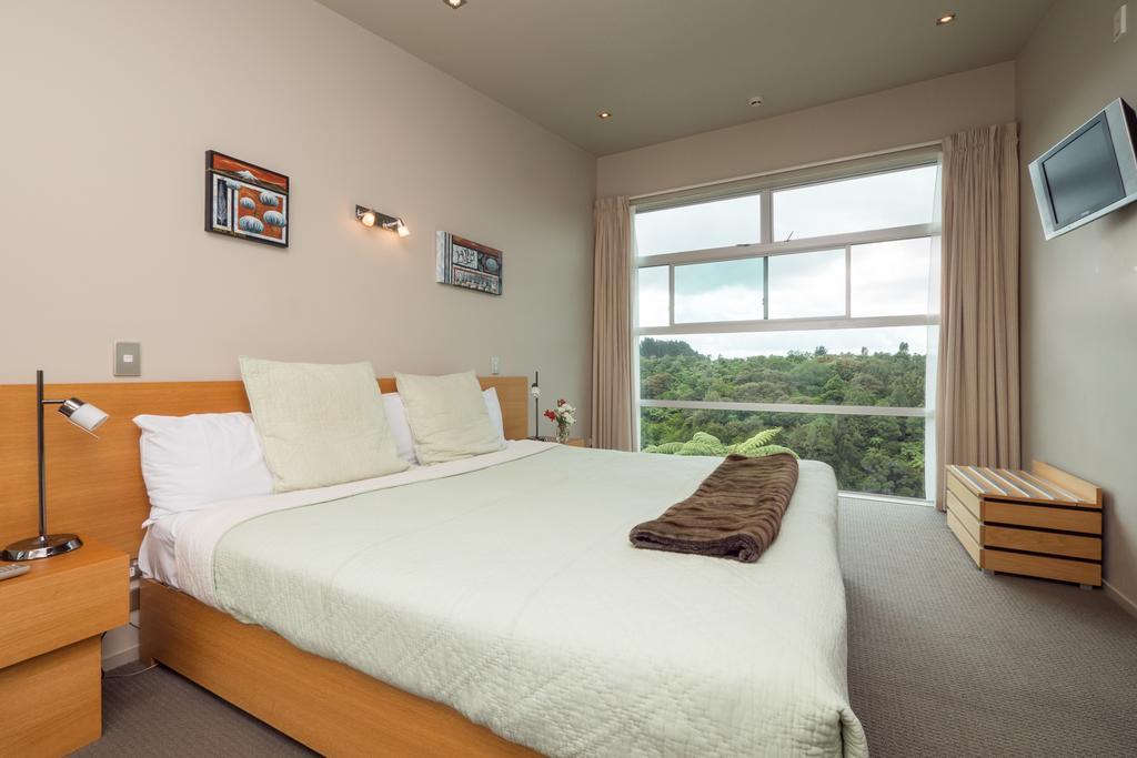 One Burgess Hill Aparthotel New Plymouth Buitenkant foto