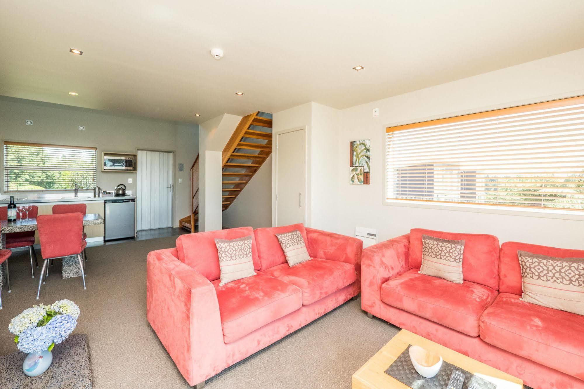 One Burgess Hill Aparthotel New Plymouth Buitenkant foto
