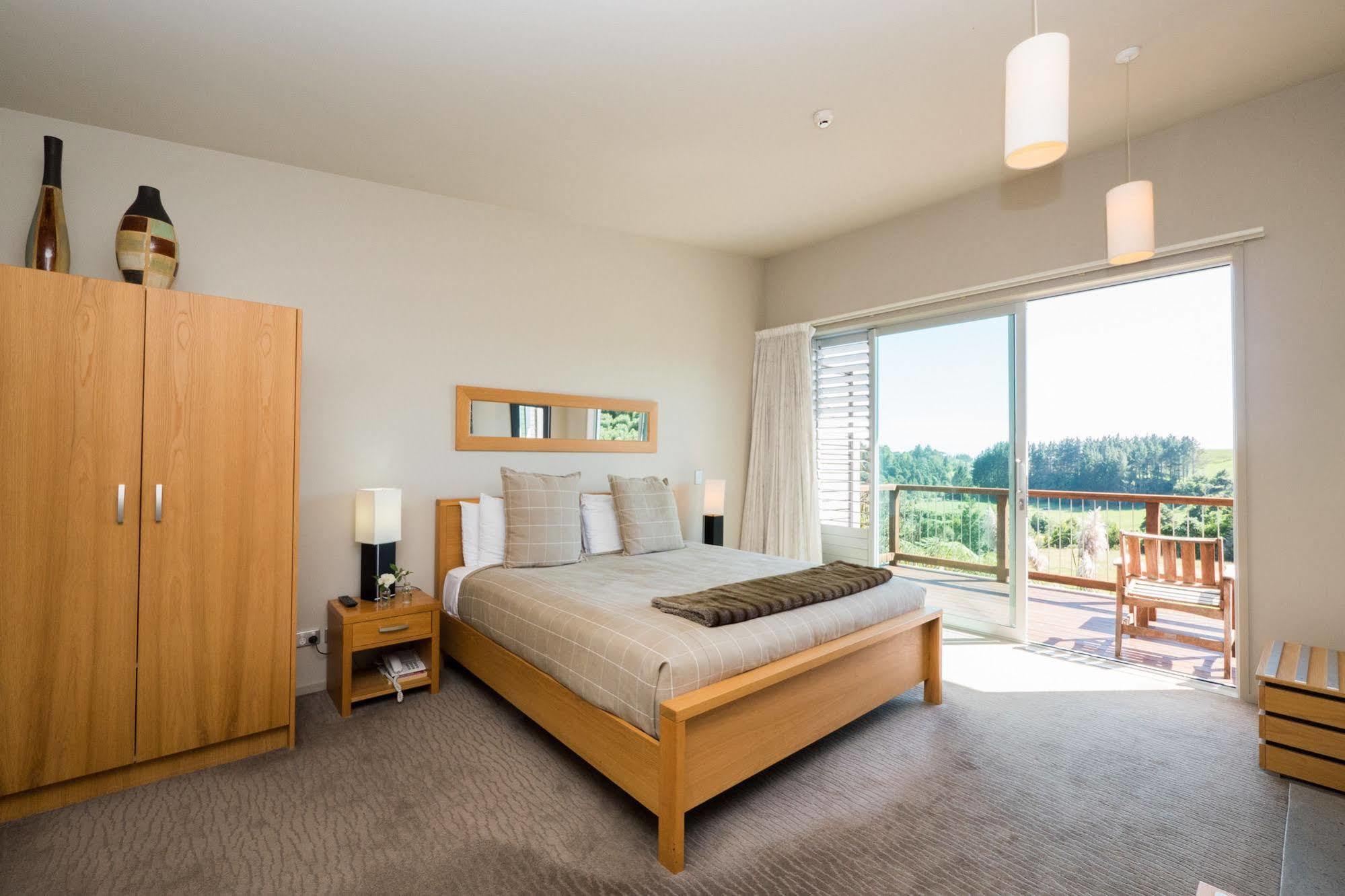 One Burgess Hill Aparthotel New Plymouth Buitenkant foto